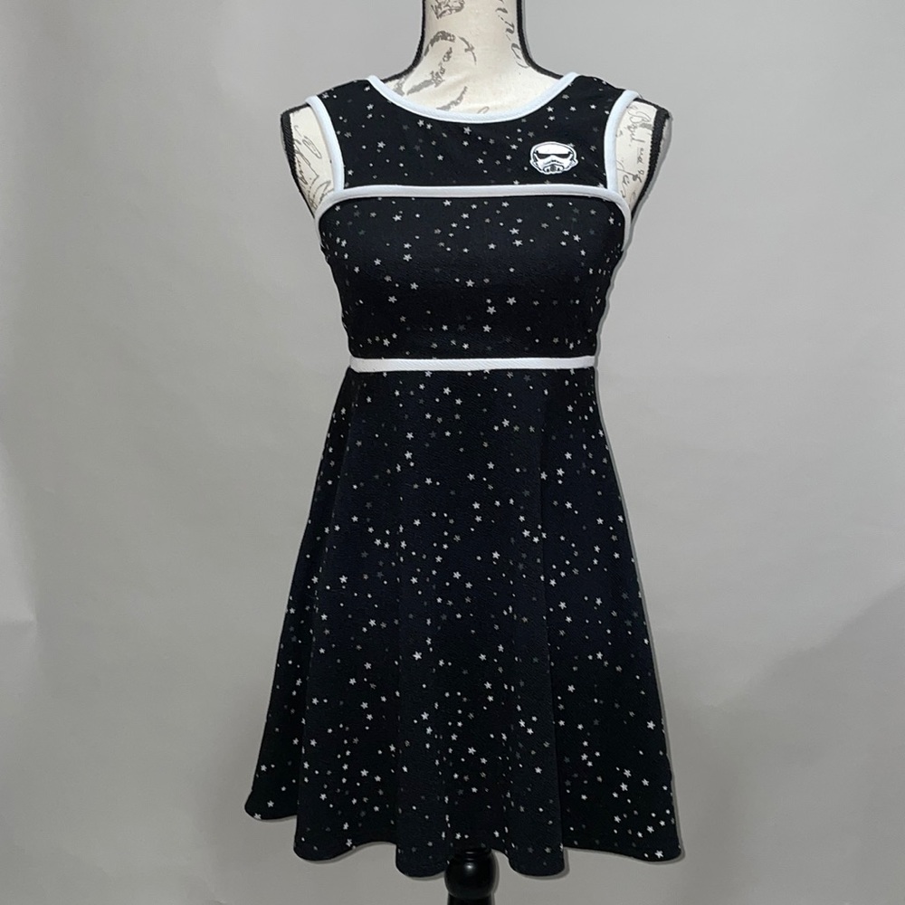 Star Wars Tsum storm trooper dress